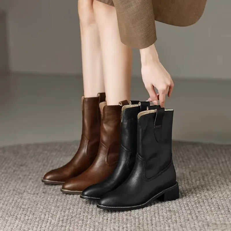 Botines con tacón bloque – Elegancia y confort diario