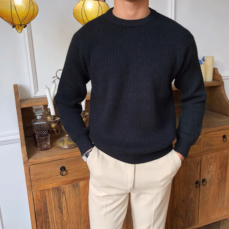Suéter minimalista – Tejido suave con cuello redondo