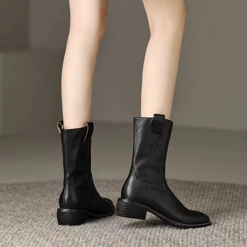 Botines con tacón bloque – Elegancia y confort diario